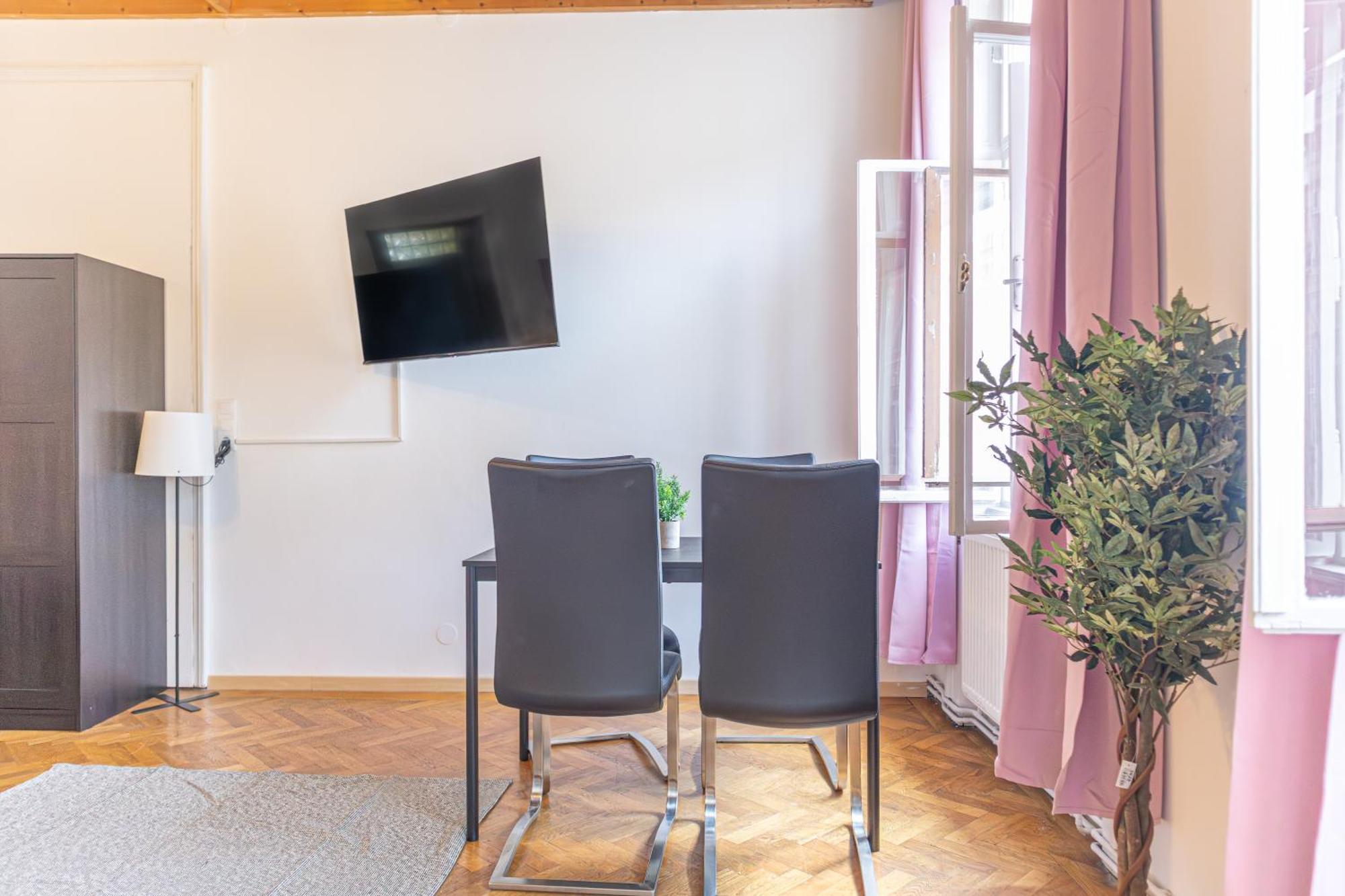 Spacious 3Br Shared Apt. Comfortable And Roomy Viena Exterior foto